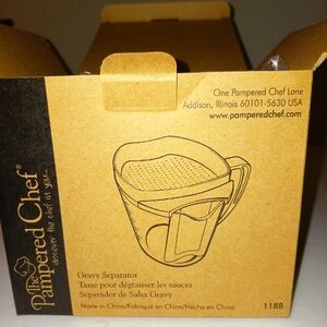 Pampered Chef Gravy Separator -  New in Box